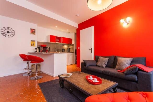 Ferienwohnung L'Entrecasteaux Aix-en-Provence Exterior foto